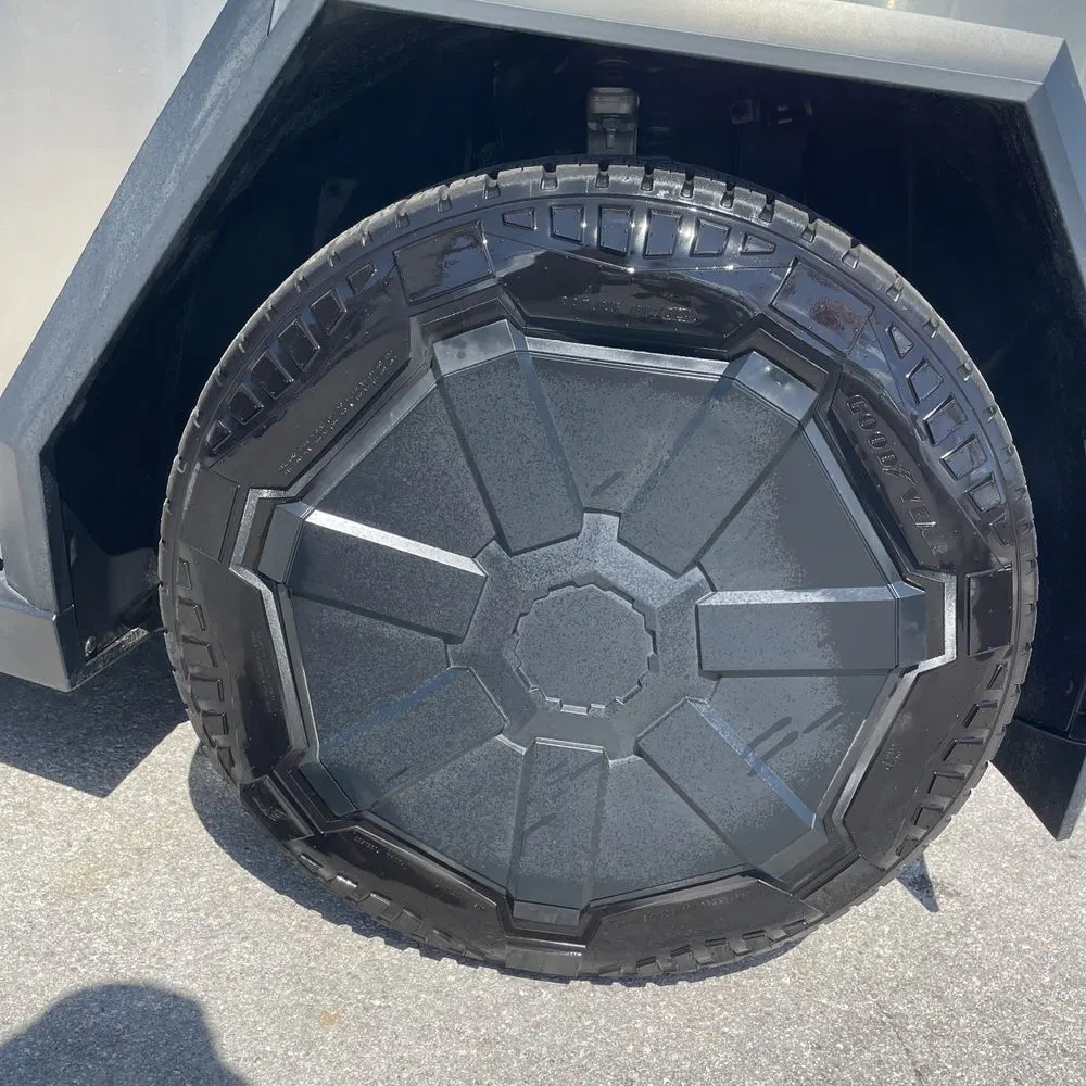 2024 Tesla Cybertruck Base