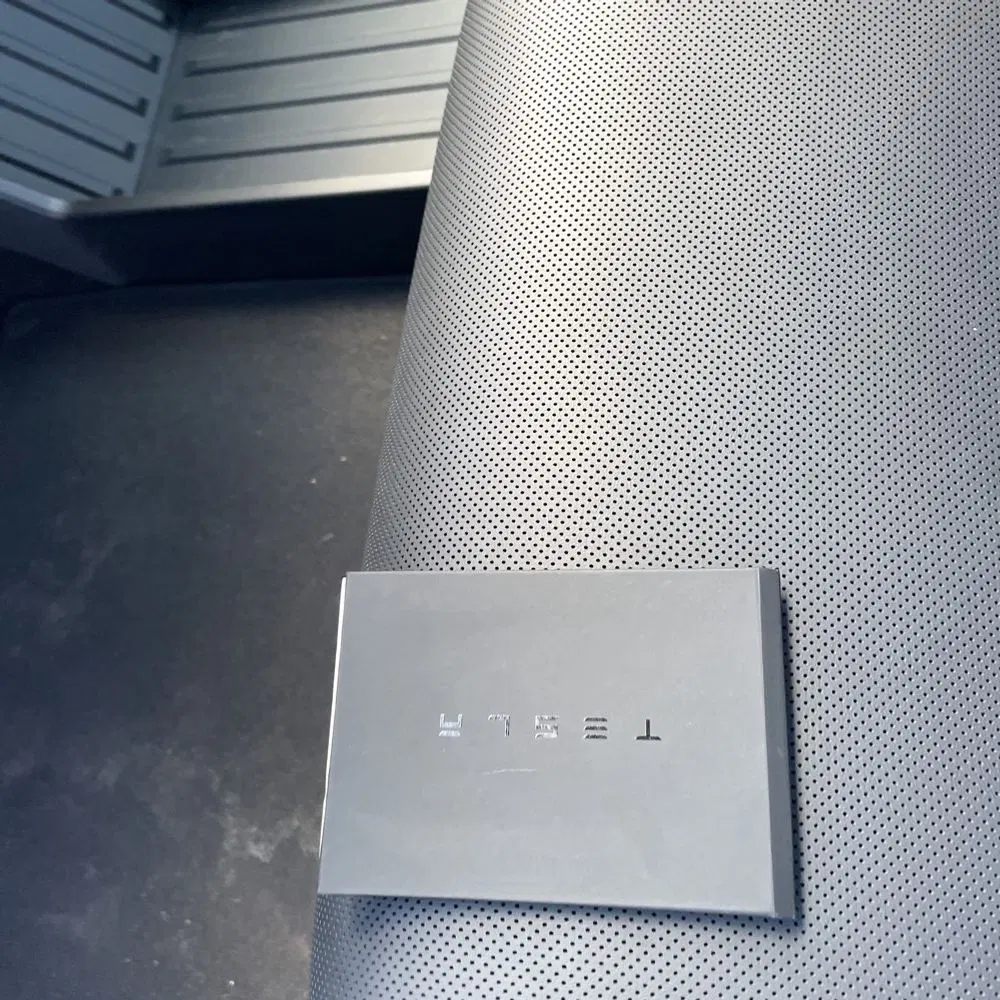 2024 Tesla Cybertruck Base