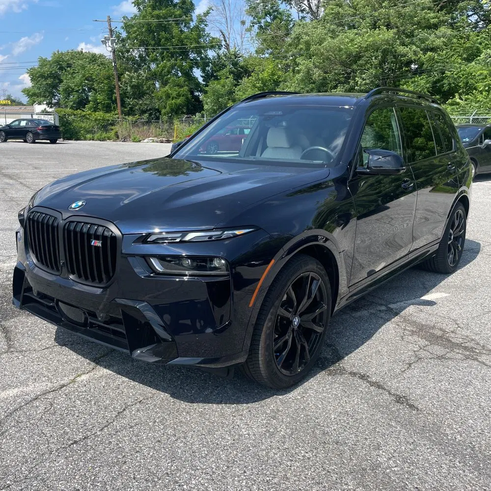 2025 BMW X7 M60i