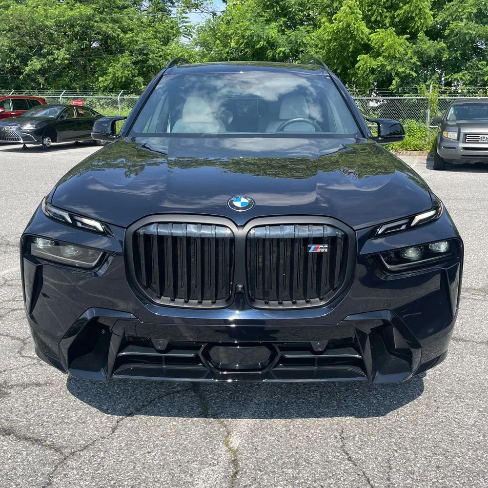 2025 BMW X7 M60i