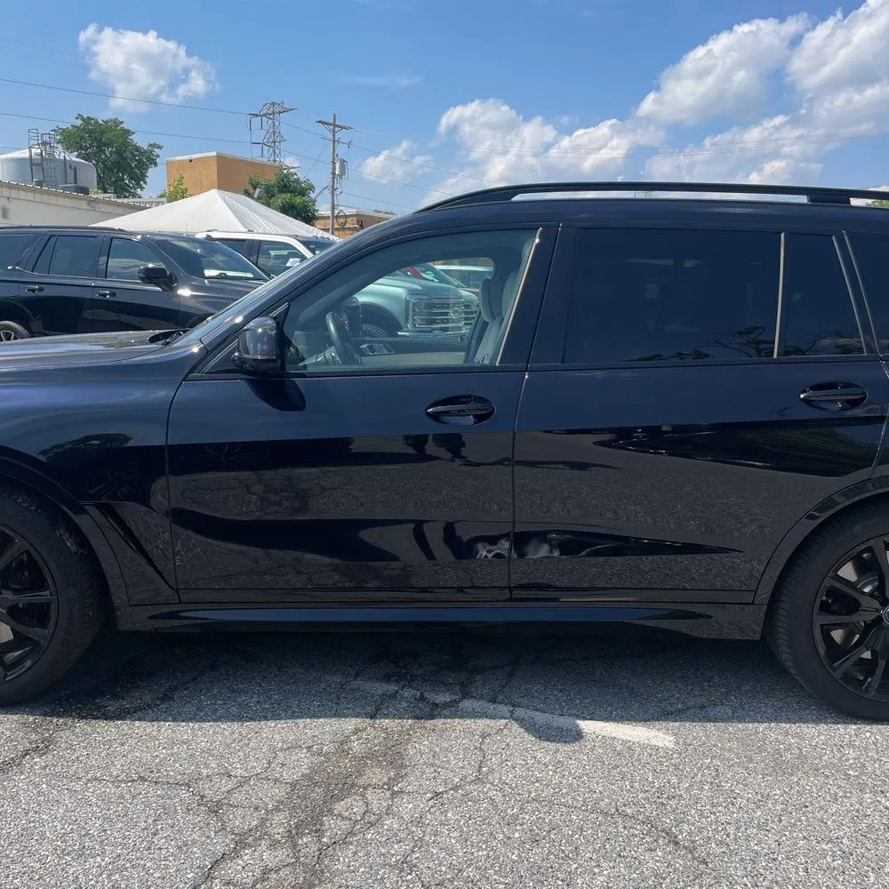 2025 BMW X7 M60i