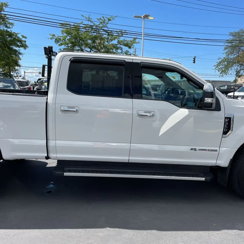 2022 Ford F-350 Super Duty Lariat