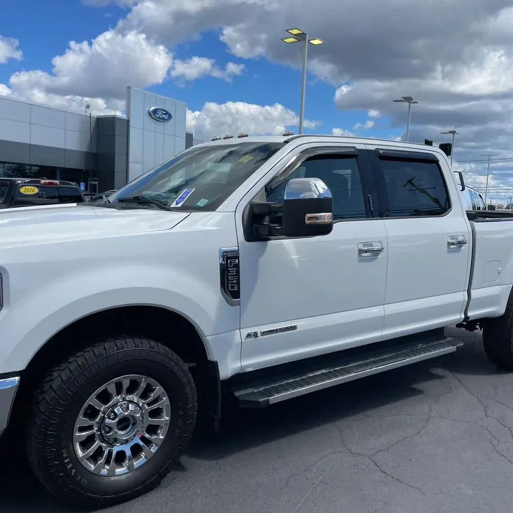 2022 Ford F-350 Super Duty Lariat