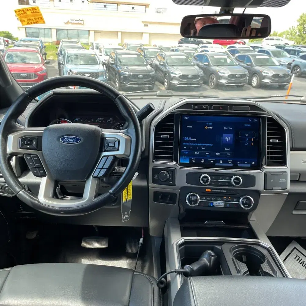 2022 Ford F-350 Super Duty Lariat