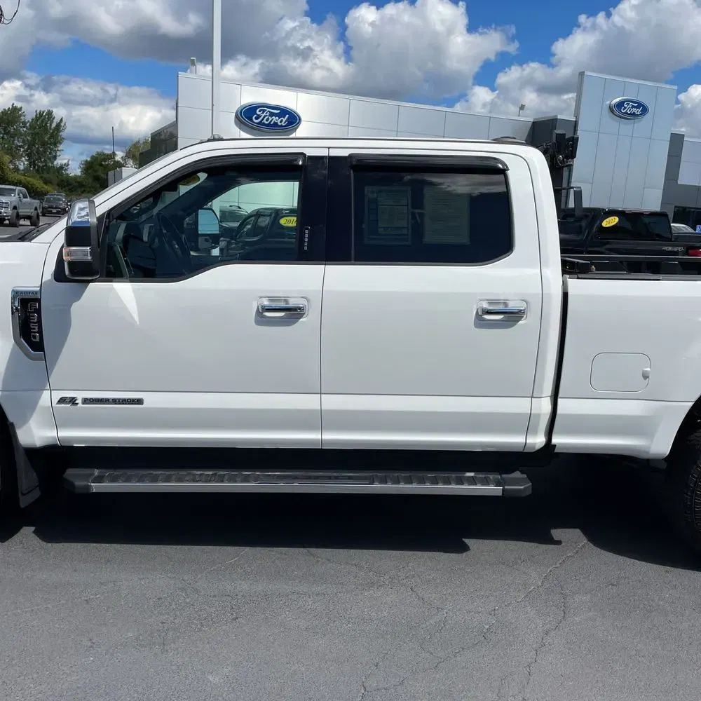 2022 Ford F-350 Super Duty Lariat