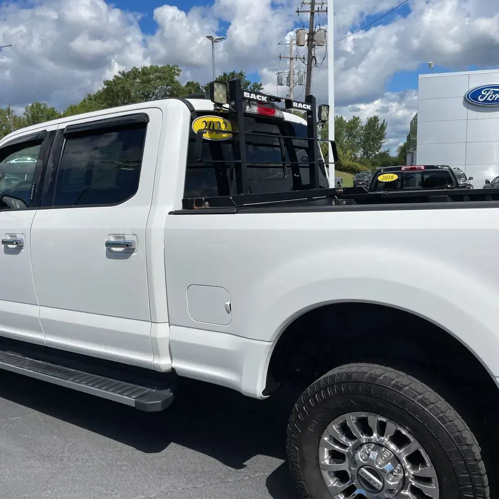 2022 Ford F-350 Super Duty Lariat