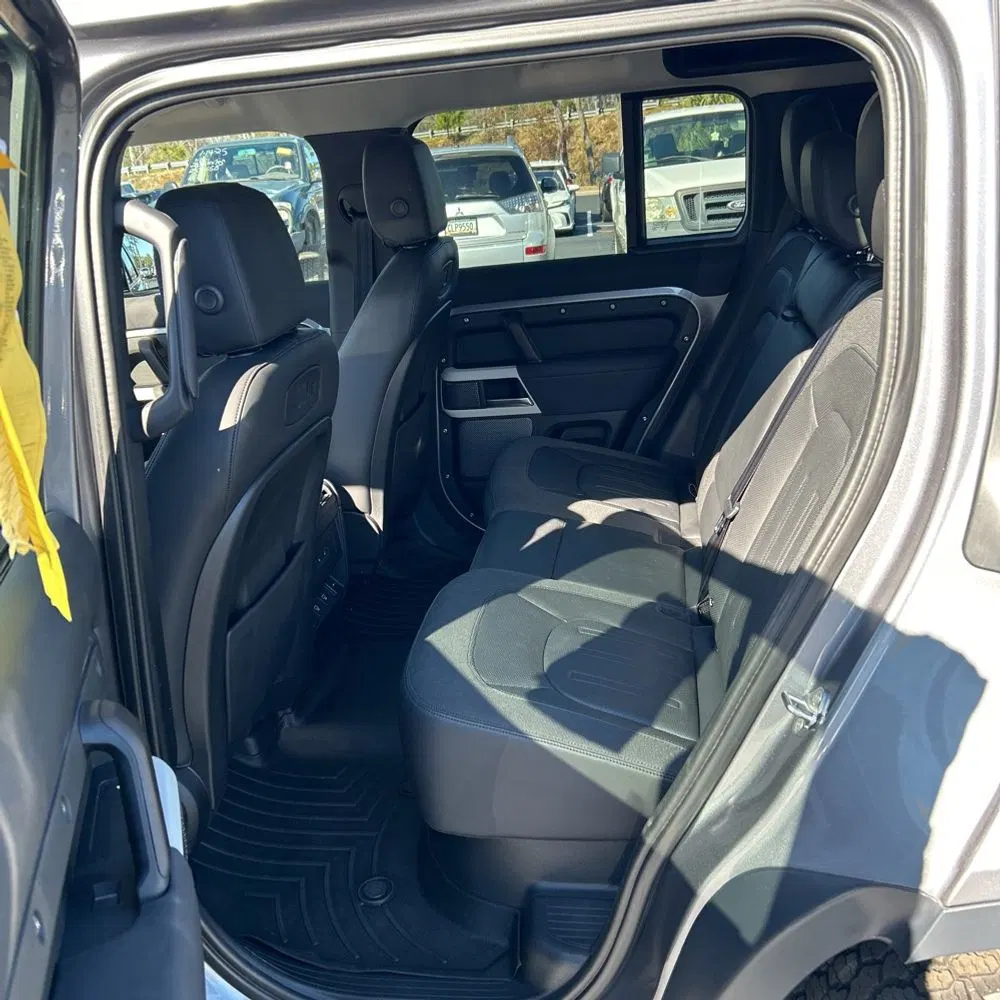 2021 Land Rover Defender 110 S