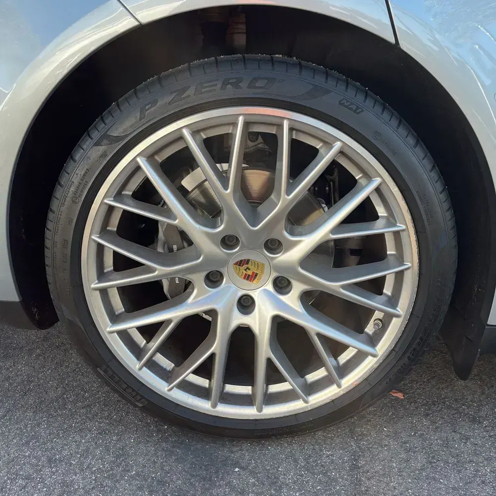 2020 Porsche Panamera Base