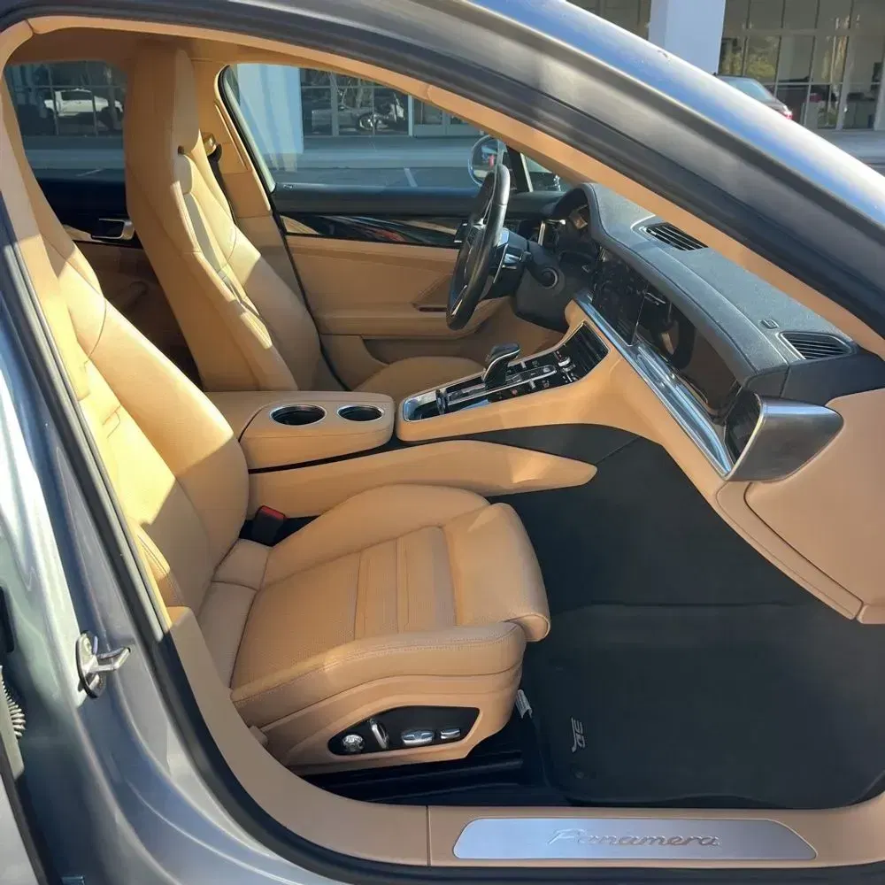 2020 Porsche Panamera Base