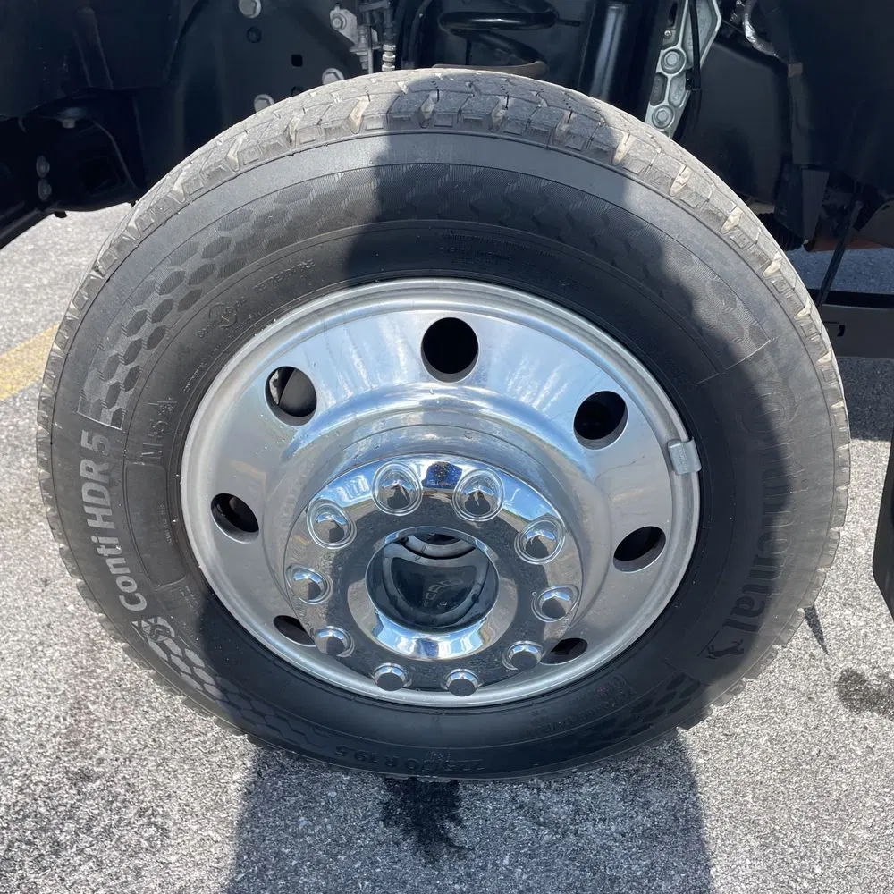 2025 Ford F-450 Super Duty Platinum