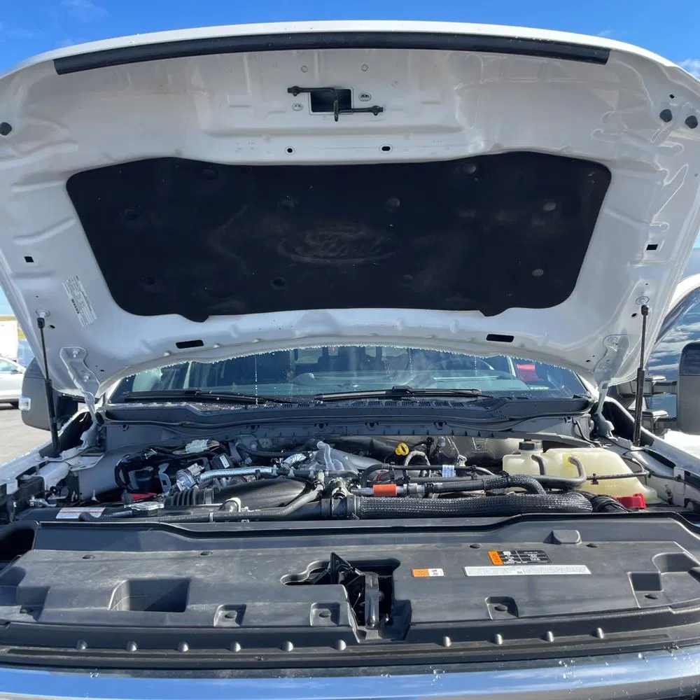 2025 Ford F-450 Super Duty Platinum