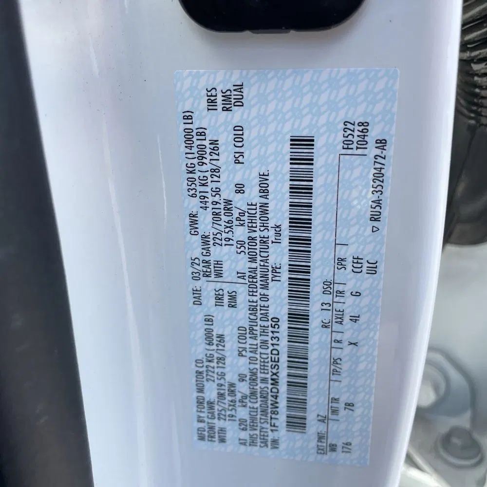 2025 Ford F-450 Super Duty Platinum