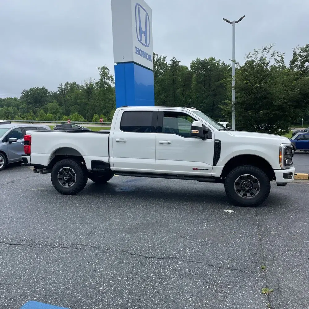 2023 Ford F-250 Super Duty Lariat