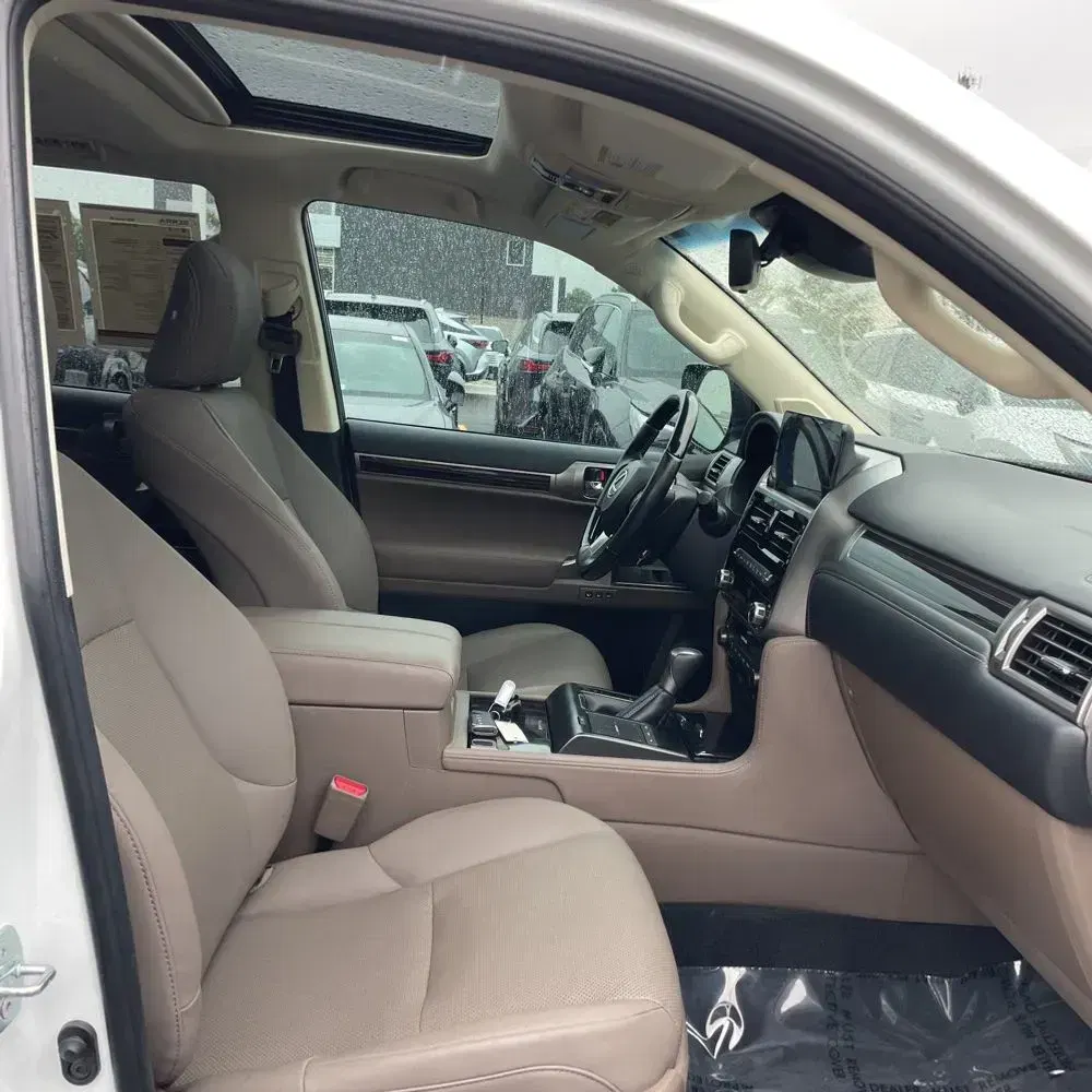 2023 Lexus GX 460 Base