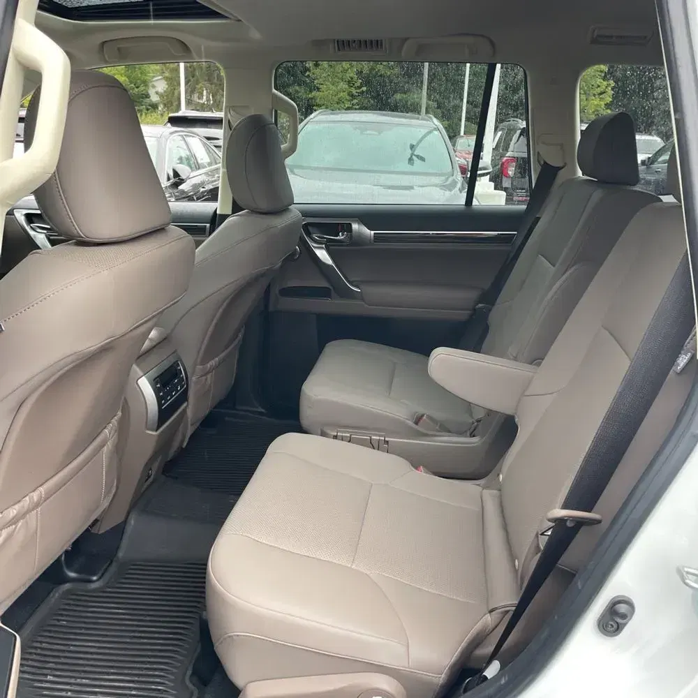 2023 Lexus GX 460 Base