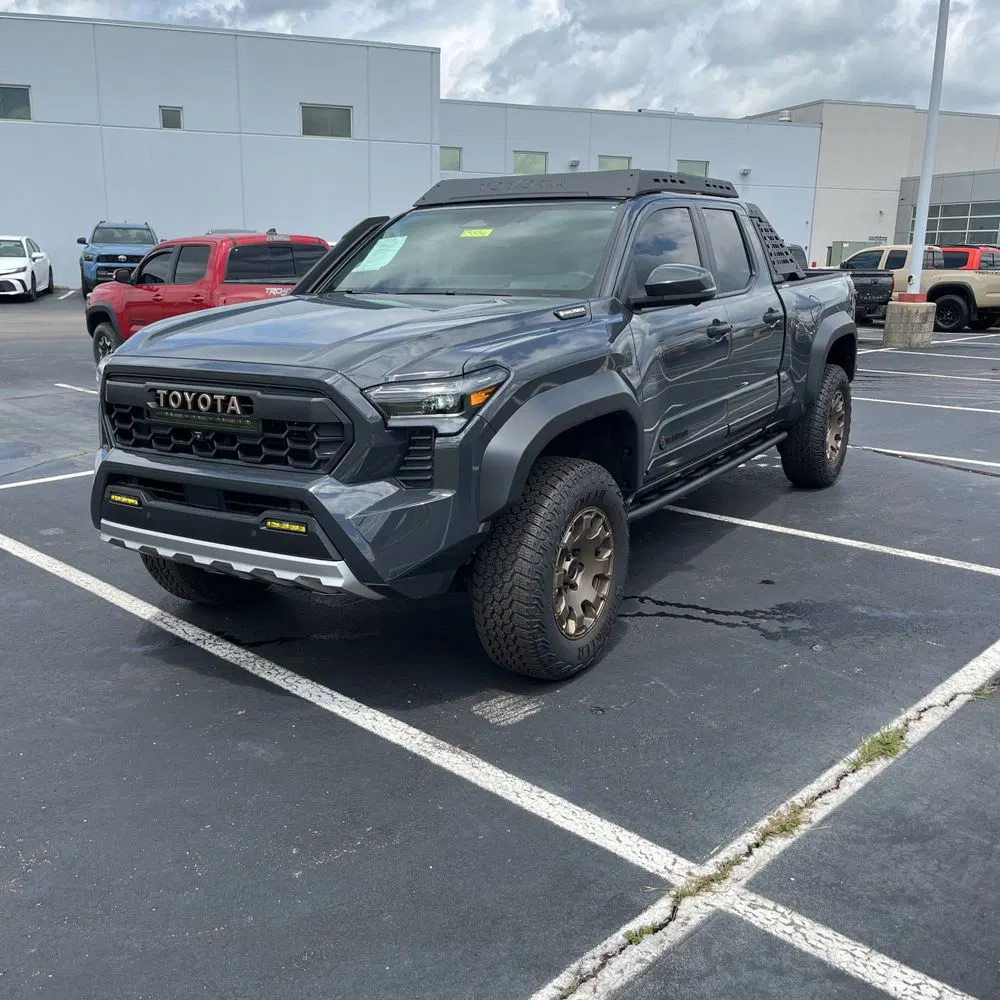 2024 Toyota Tacoma Trailhunter HV