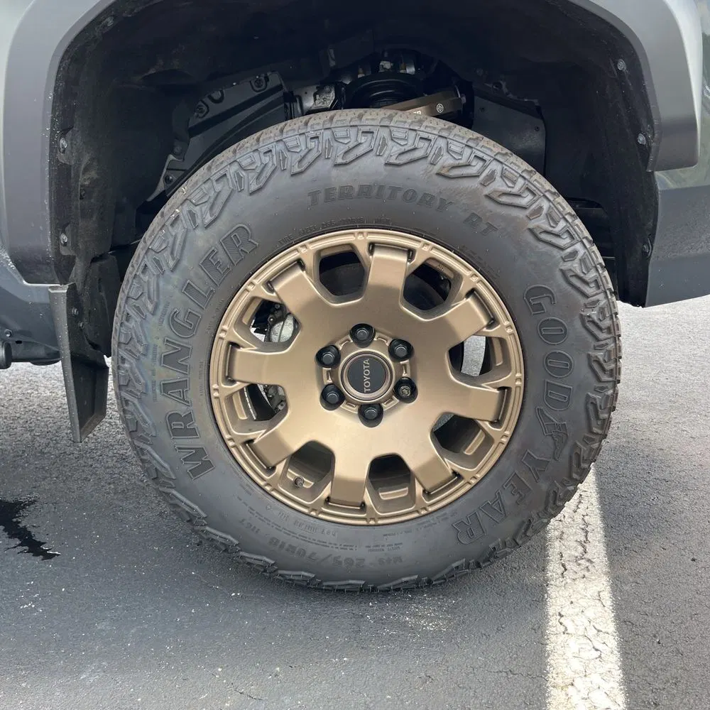 2024 Toyota Tacoma Trailhunter HV
