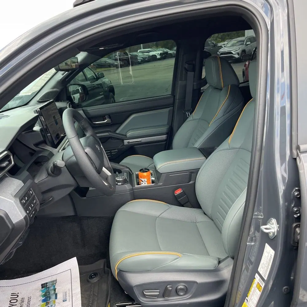 2024 Toyota Tacoma Trailhunter HV