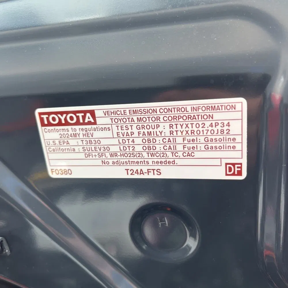 2024 Toyota Tacoma Trailhunter HV