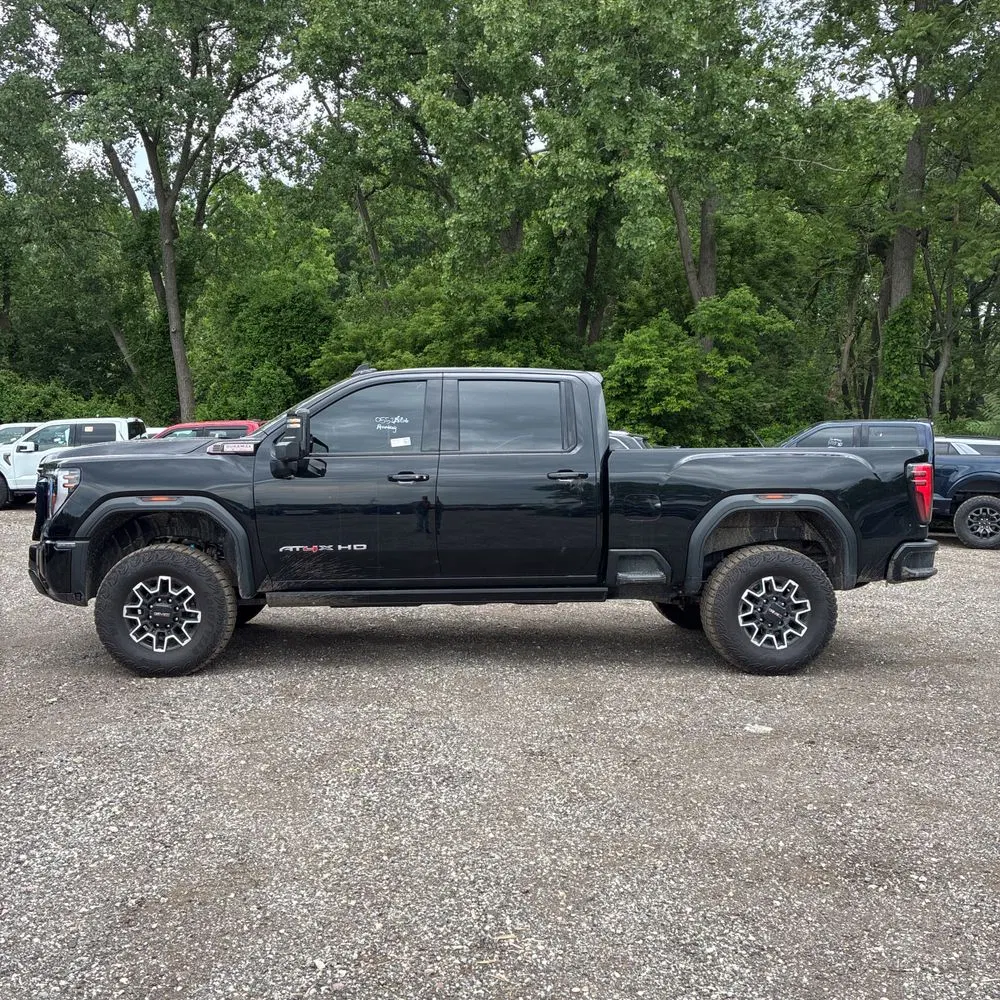 2024 GMC Sierra 2500 AT4X