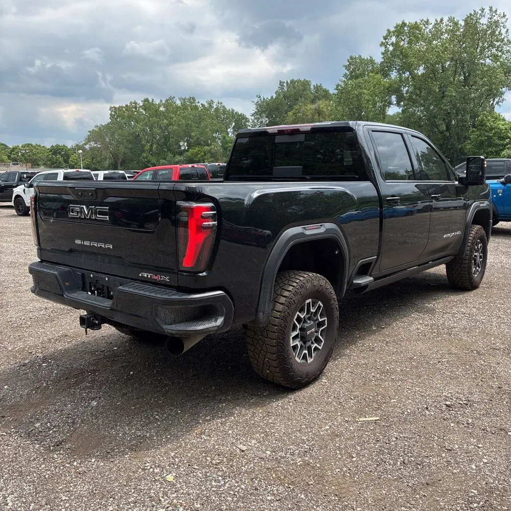 2024 GMC Sierra 2500 AT4X