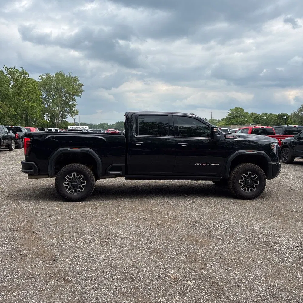 2024 GMC Sierra 2500 AT4X