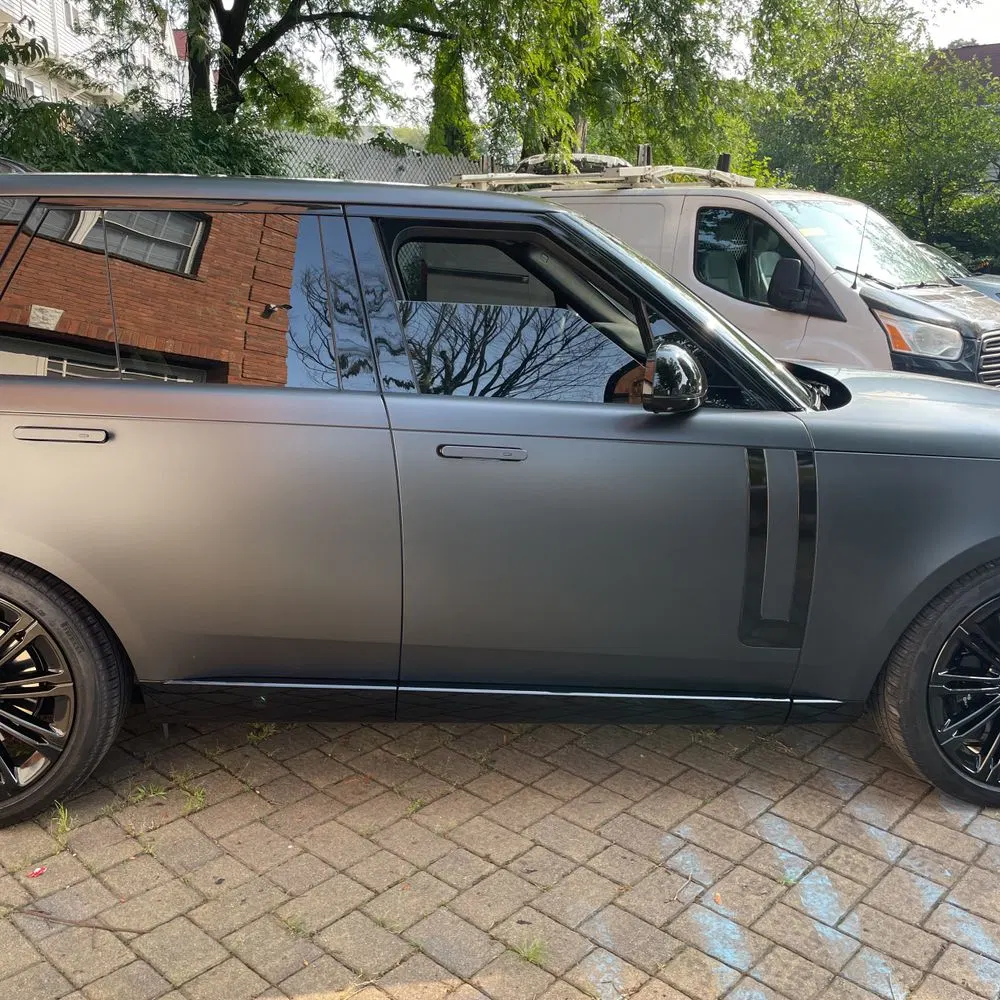 2025 Land Rover Range Rover SE P530