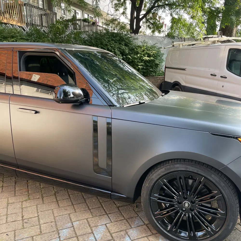 2025 Land Rover Range Rover SE P530