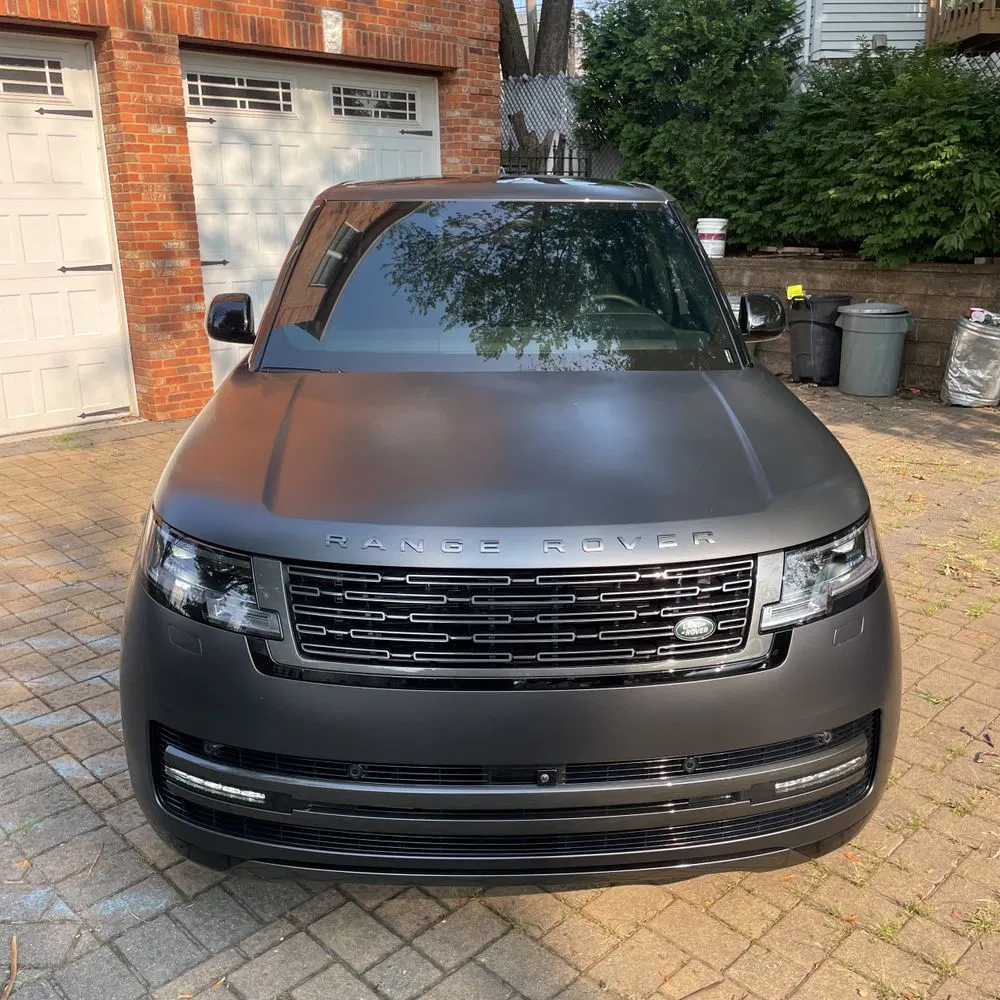 2025 Land Rover Range Rover SE P530