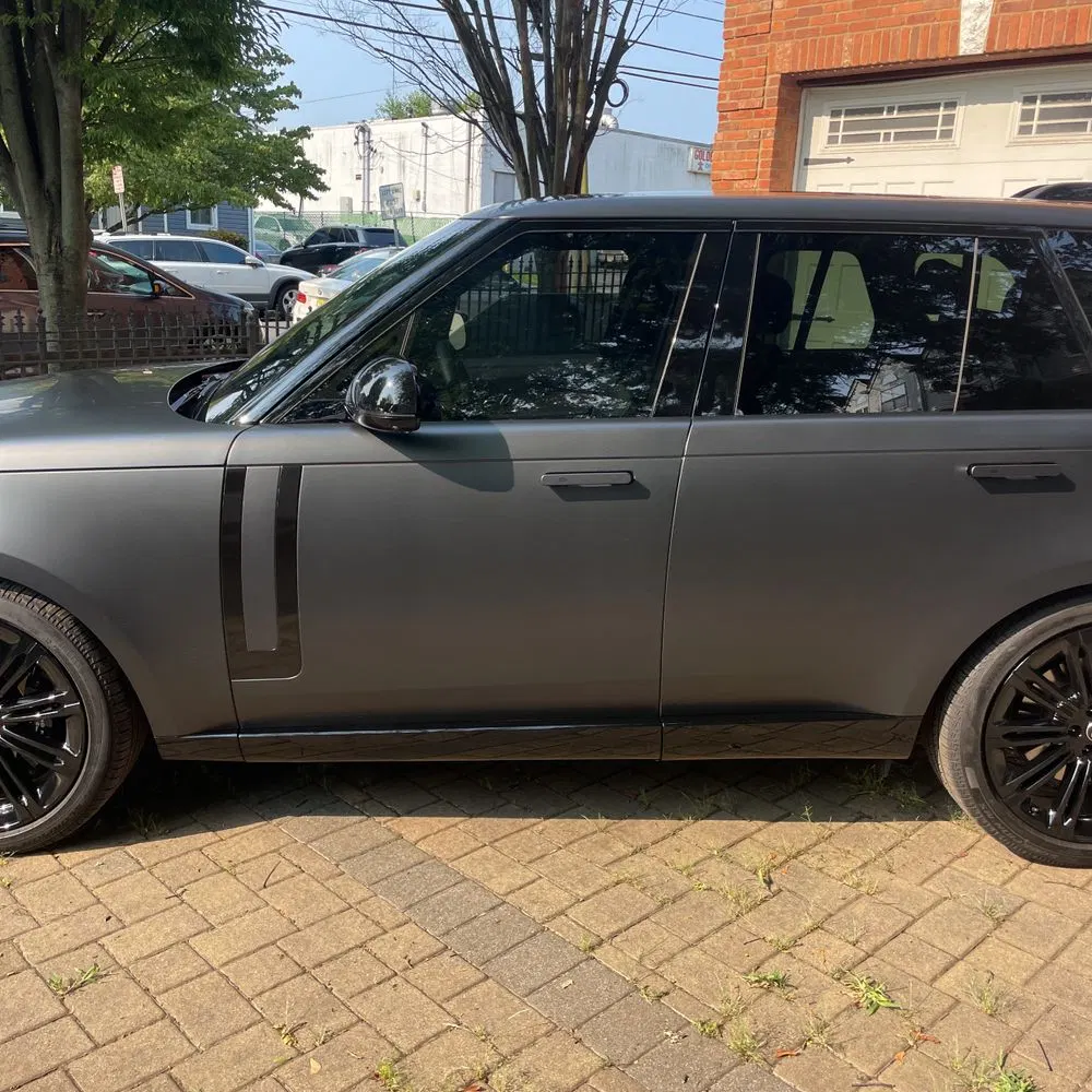 2025 Land Rover Range Rover SE P530