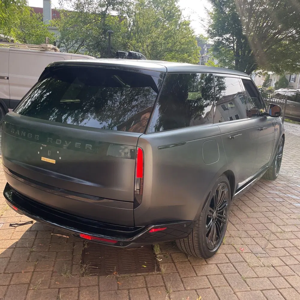 2025 Land Rover Range Rover SE P530