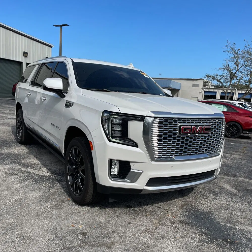 2023 GMC Yukon XL Denali