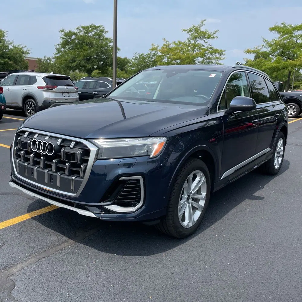 2025 Audi Q7 Premium Plus 45