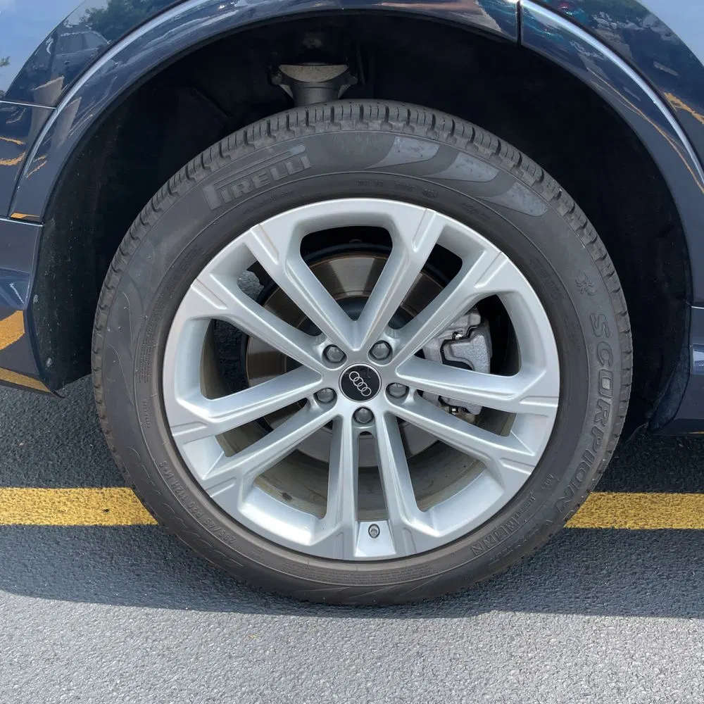 2025 Audi Q7 Premium Plus 45