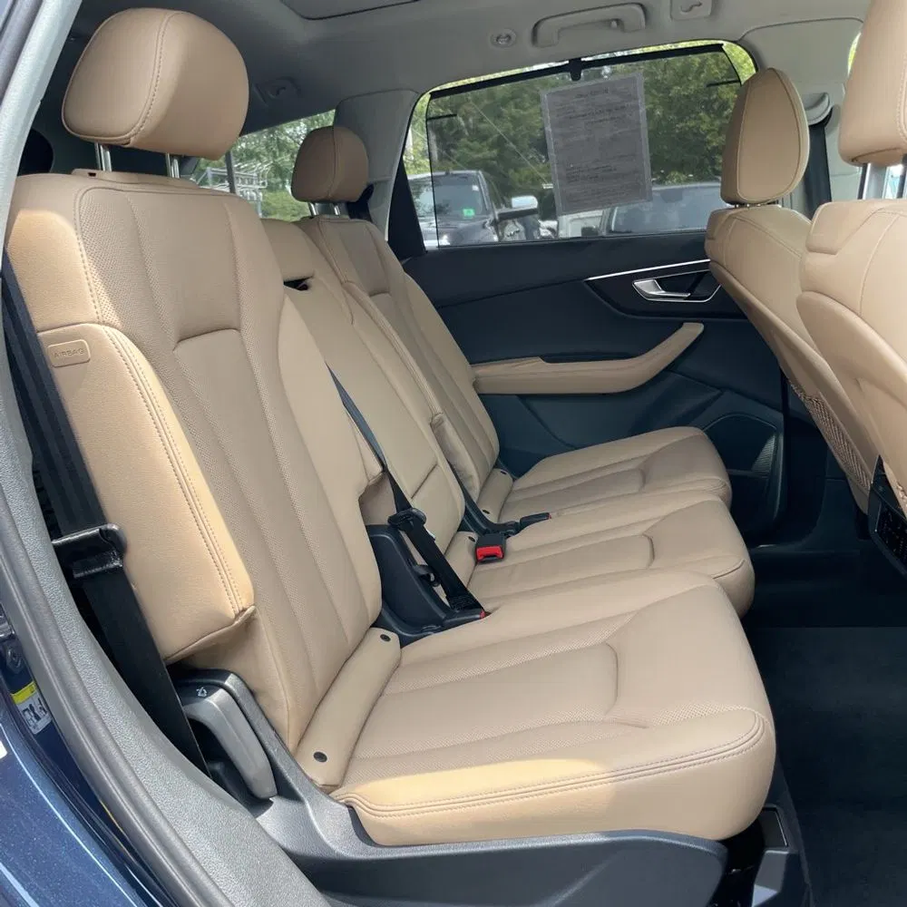 2025 Audi Q7 Premium Plus 45