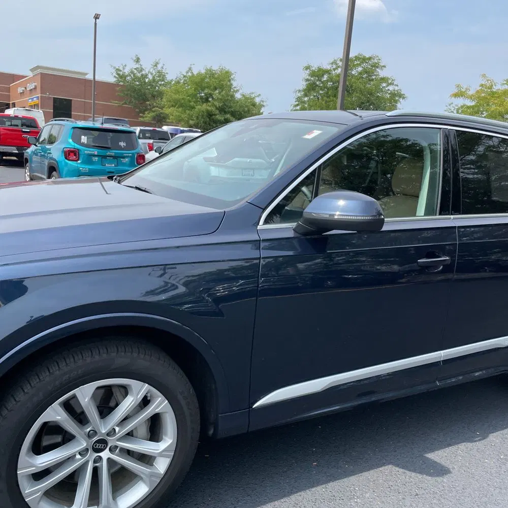 2025 Audi Q7 Premium Plus 45
