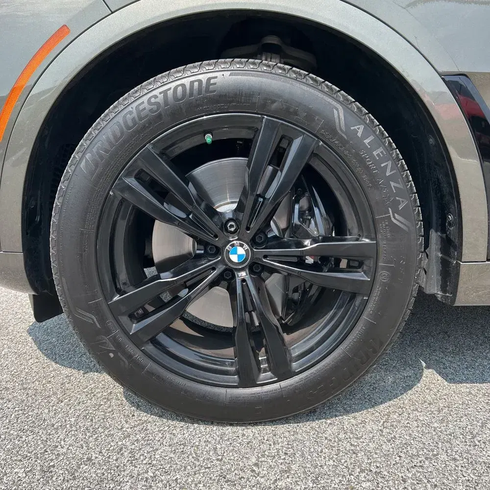 2025 BMW X7 XDrive40i 4D SUV