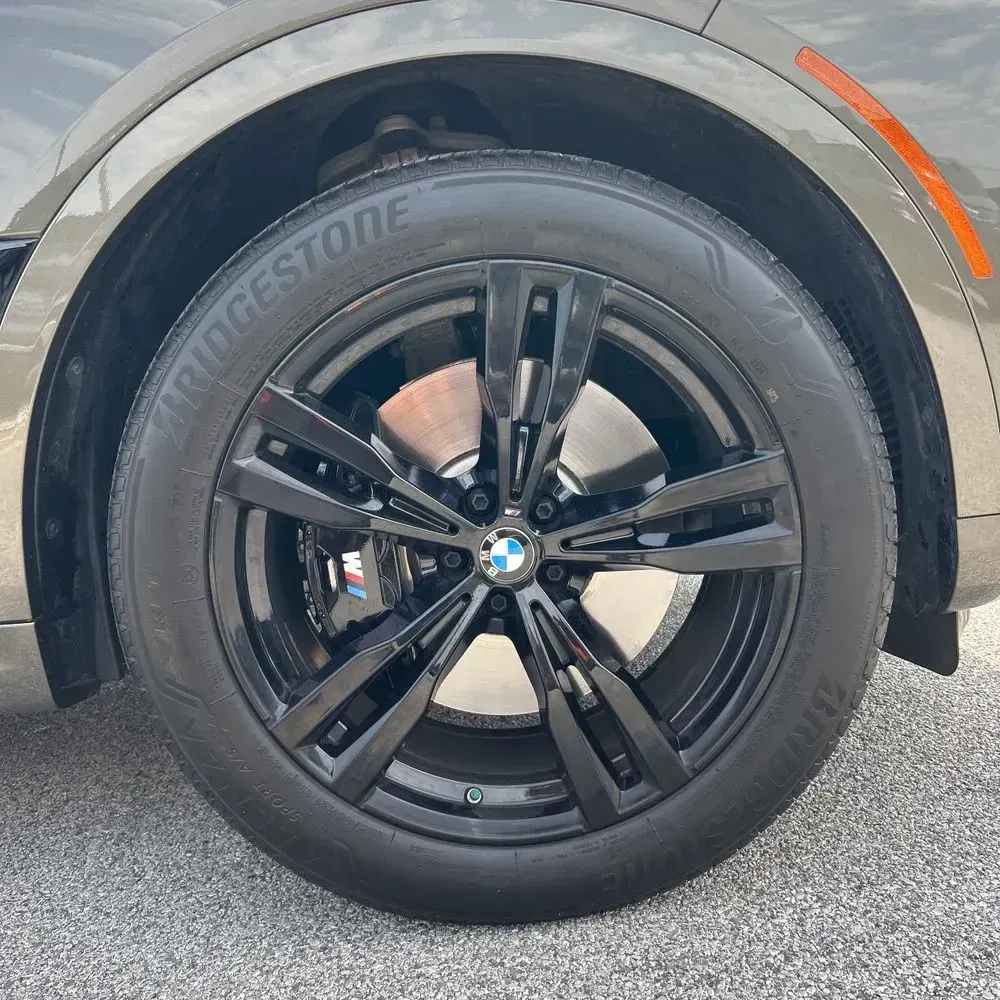 2025 BMW X7 XDrive40i 4D SUV