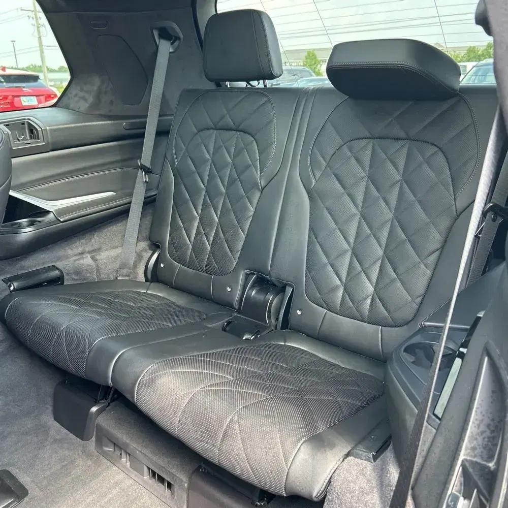 2025 BMW X7 XDrive40i 4D SUV