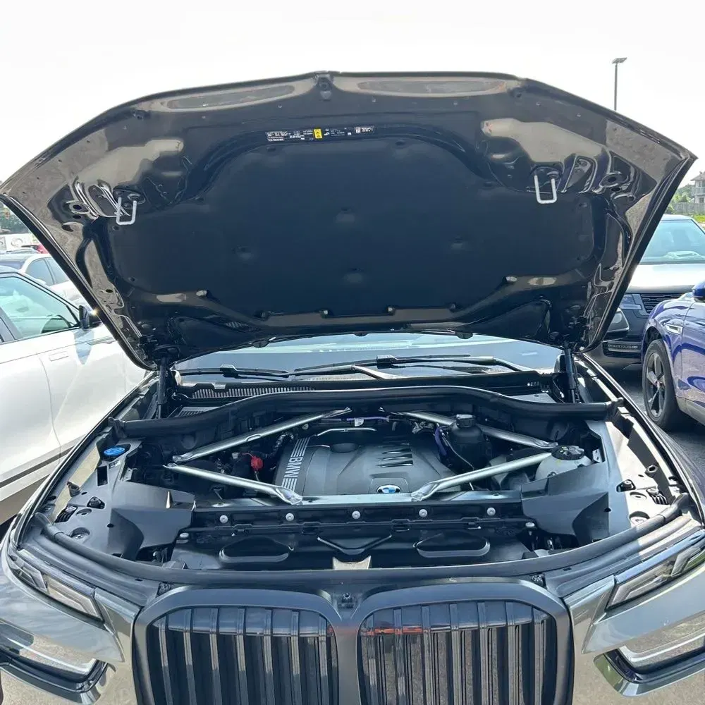 2025 BMW X7 XDrive40i 4D SUV
