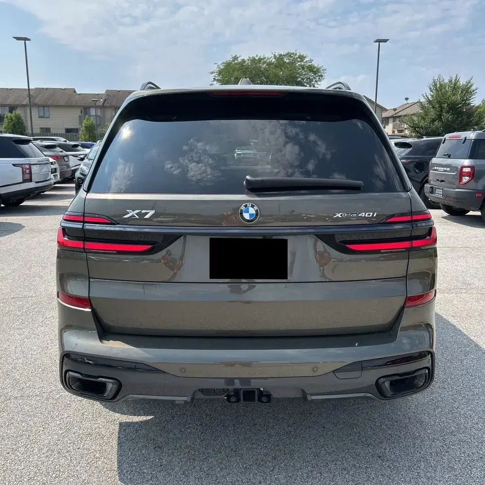 2025 BMW X7 XDrive40i 4D SUV