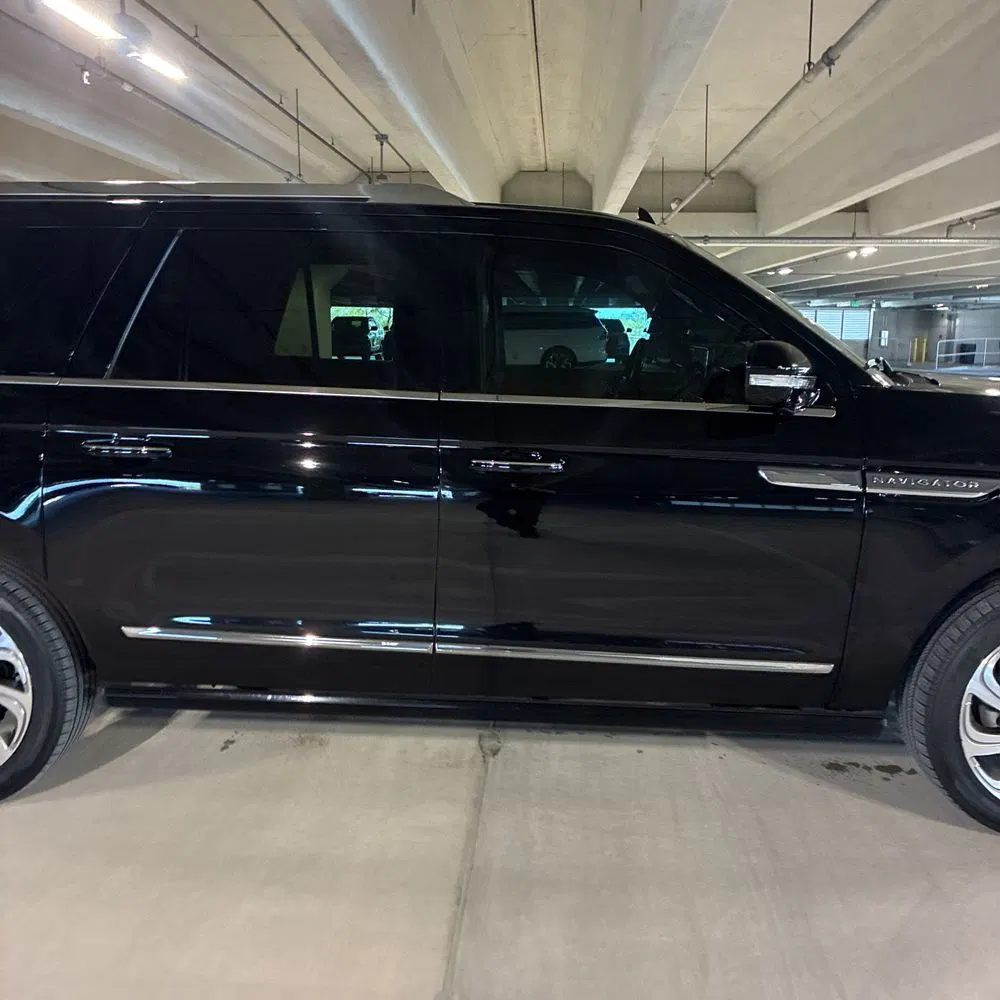2023 Lincoln Navigator L Reserve