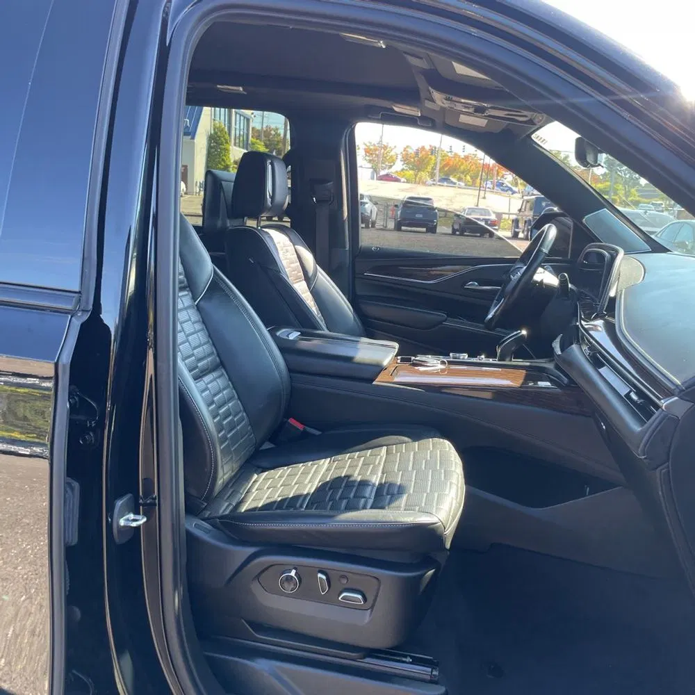 2021 Cadillac Escalade Sport Platinum
