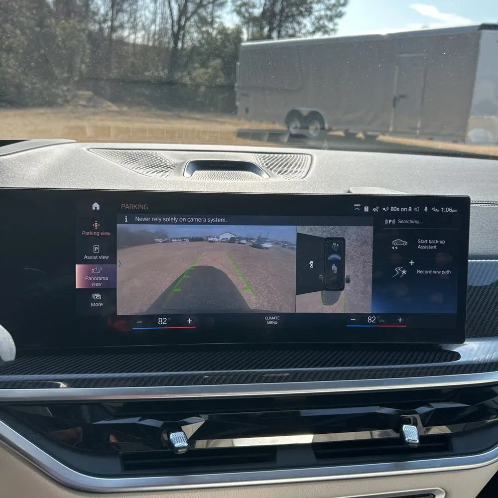 2023 BMW X7 M60i