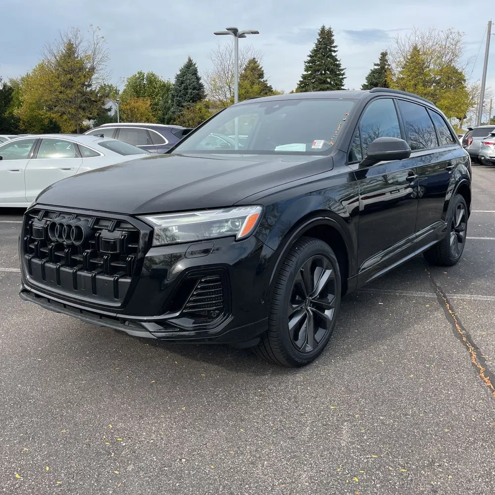 2025 Audi Q7 Premium Plus 55