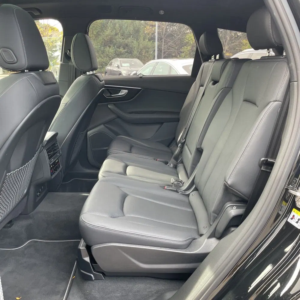 2025 Audi Q7 Premium Plus 55