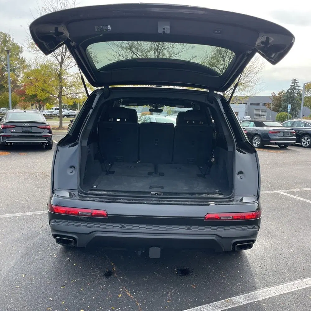 2025 Audi Q7 Premium Plus 55