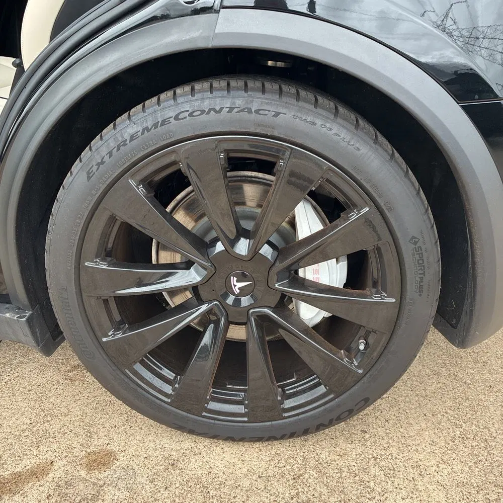 2023 Tesla Model X Plaid