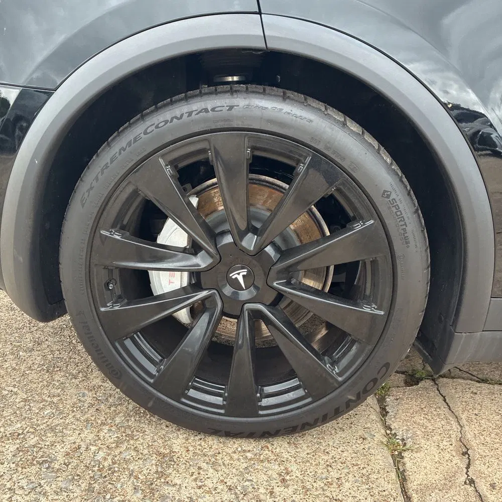 2023 Tesla Model X Plaid