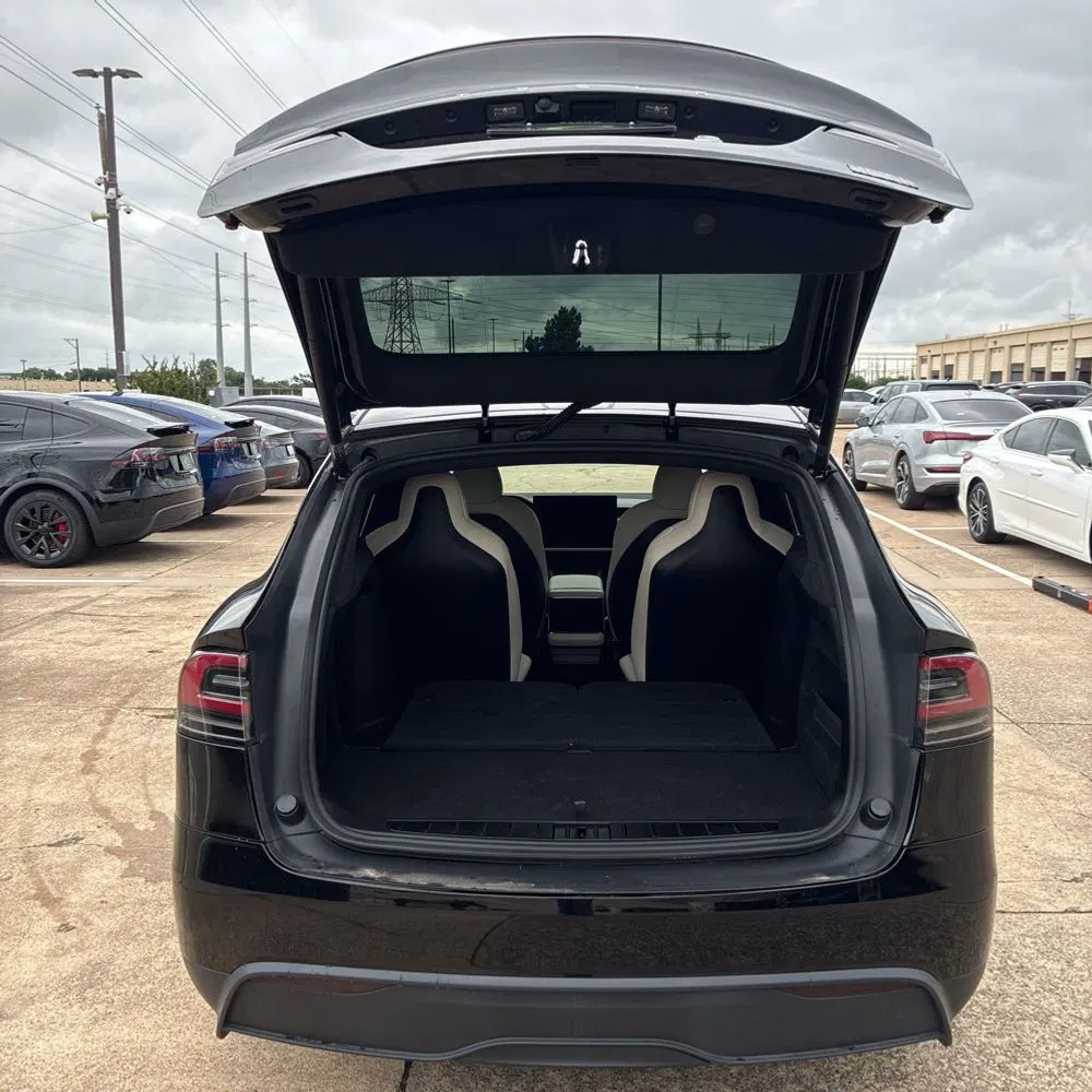 2023 Tesla Model X Plaid